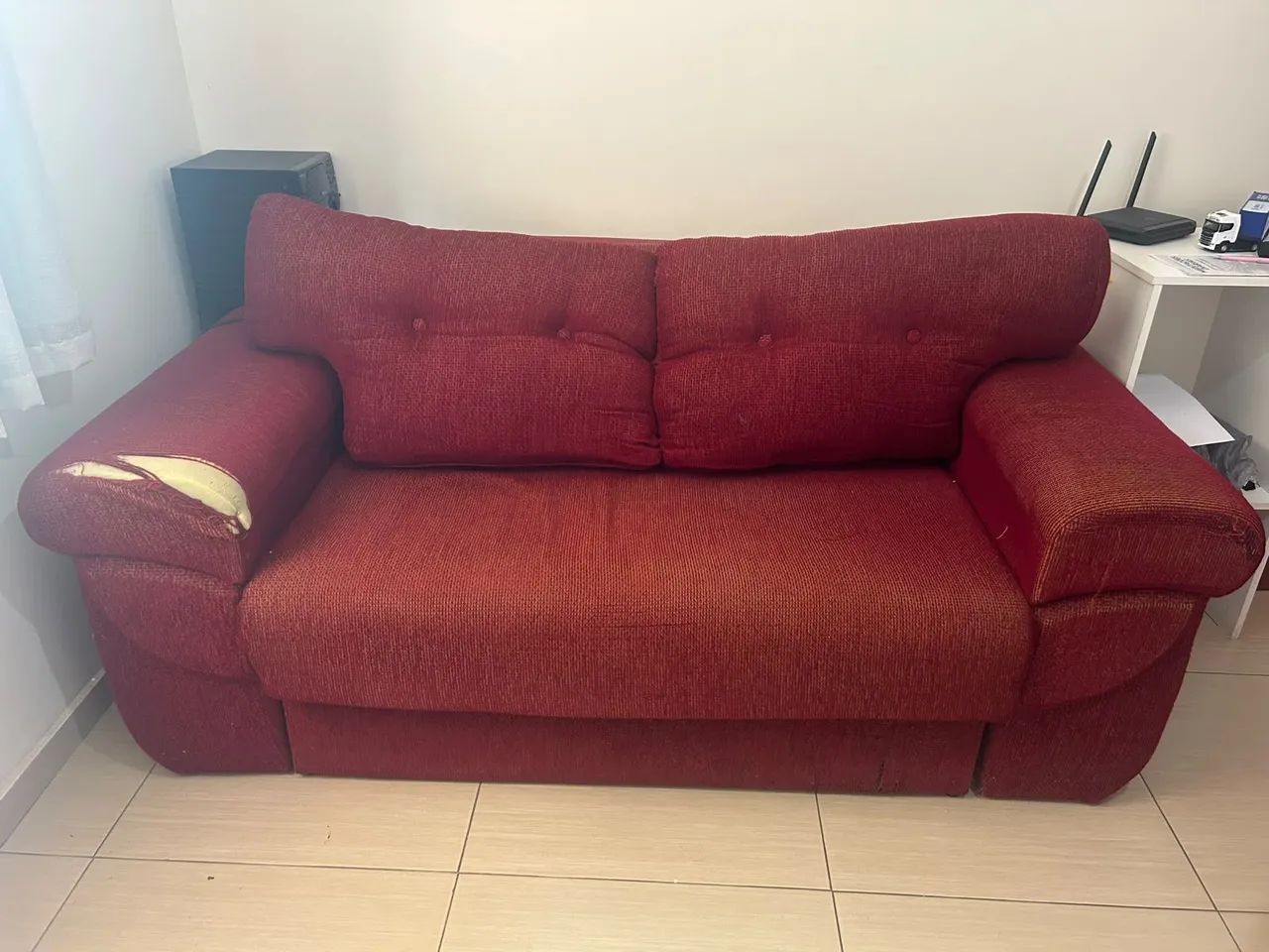 VENDO SOFA CAMA COR VINHO 
