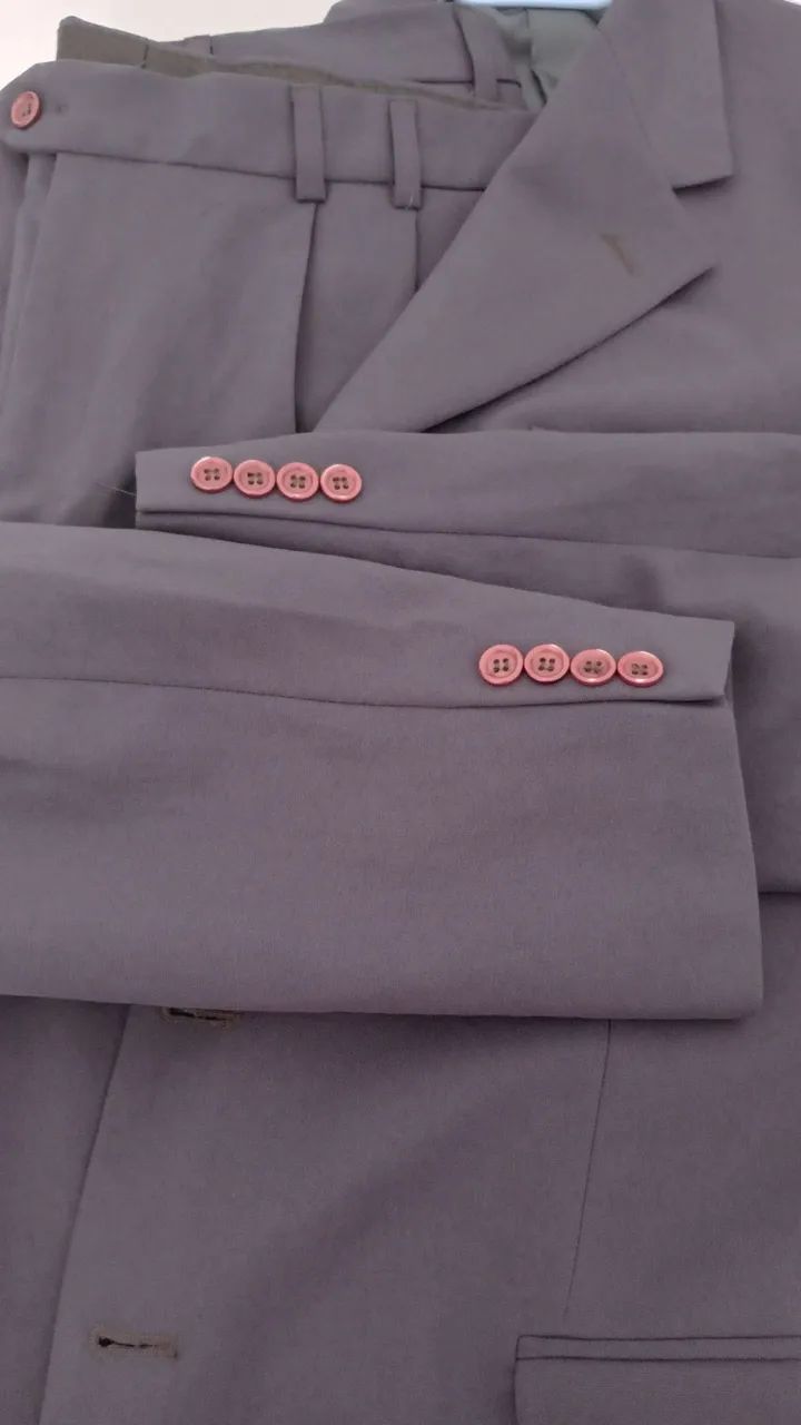 Conjunto de terno seminovo - Foto 4