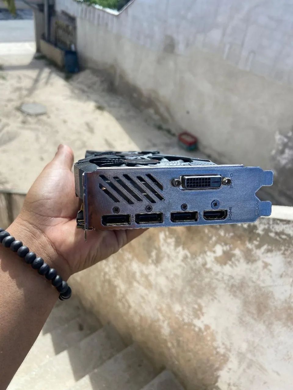 GTX 1080Ti 11Gb Gigabyte  - Foto 3