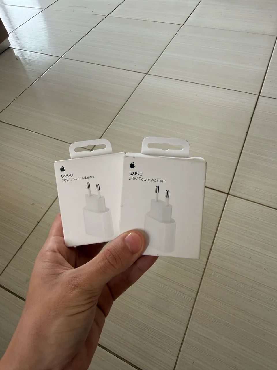 Carregador Apple USB-C 20W Original A2465 para iPhone Branco