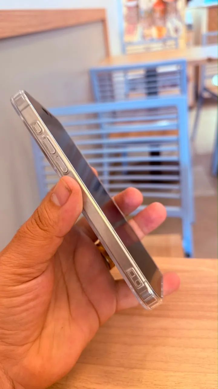IPHONE 15 pro max Face ID off - Foto 4