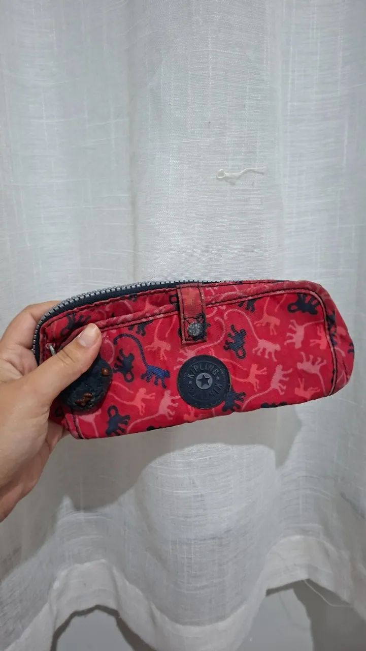 Estojo Kipling453010379957217280