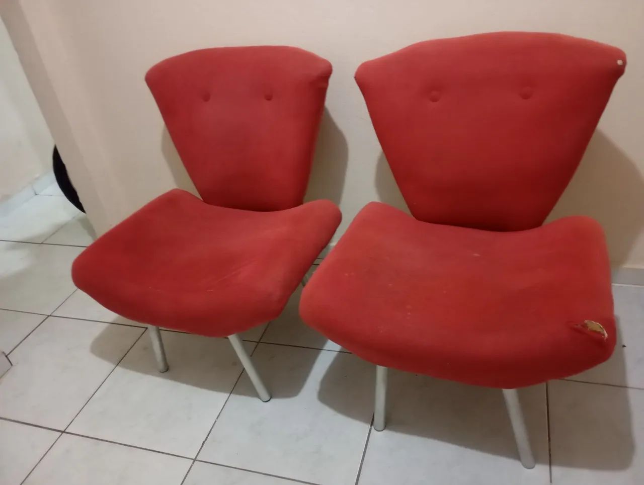 Vendo duas poltronas 