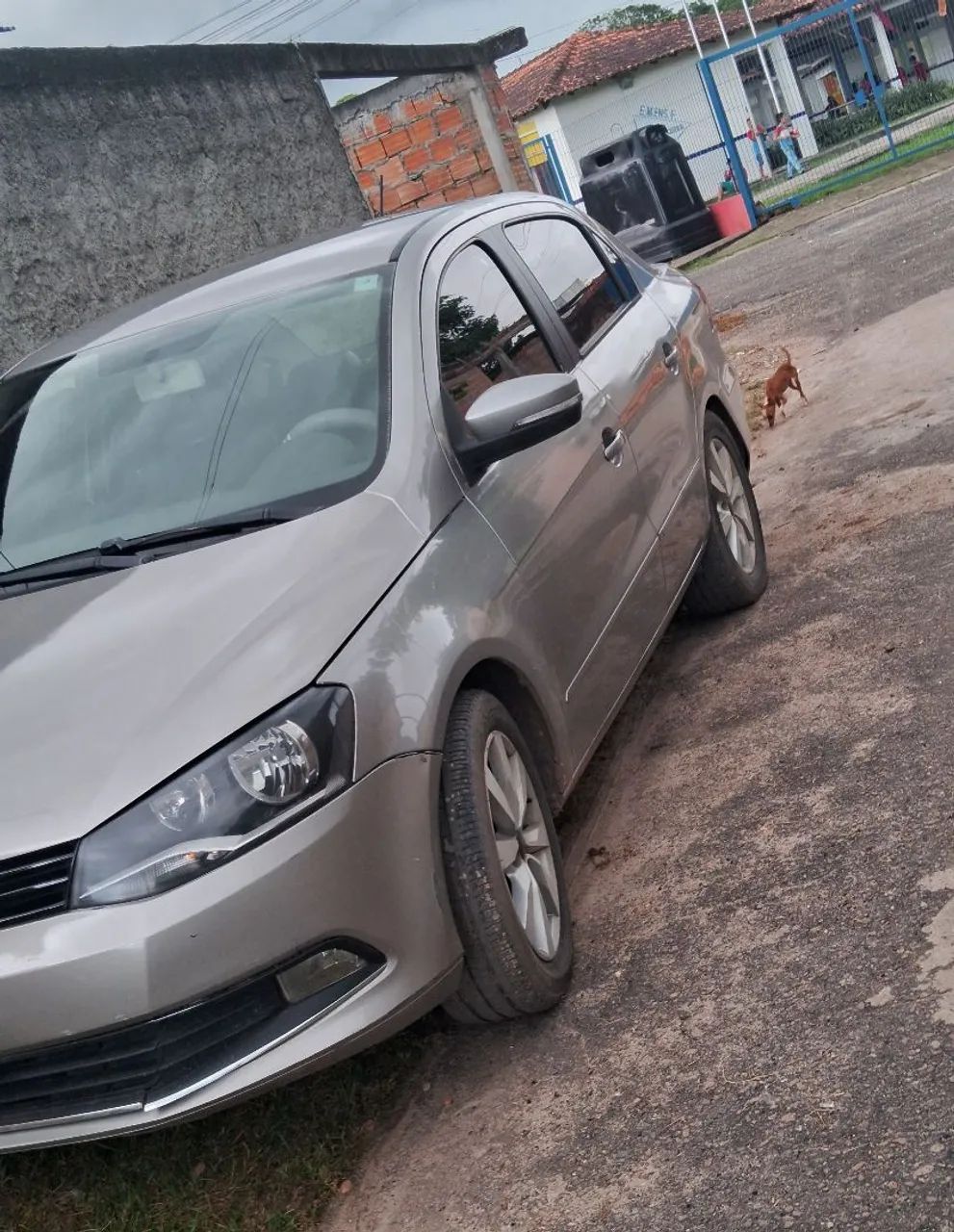 Volkswagen Voyage 2013
