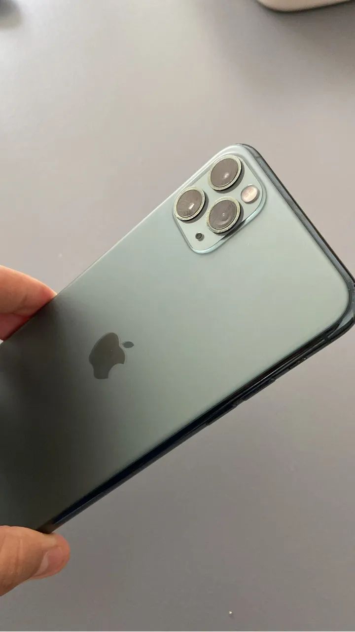 iPhone 11 Pro Max prata 