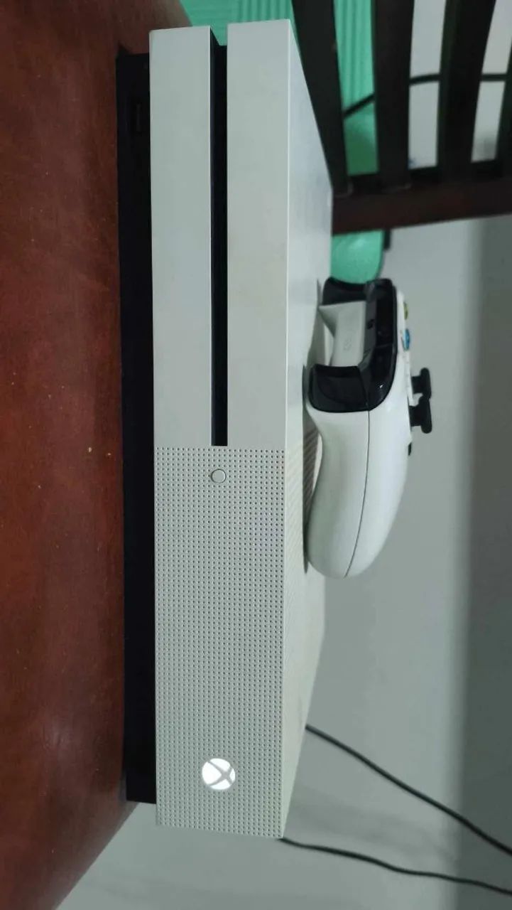 Xbox one S 1TB