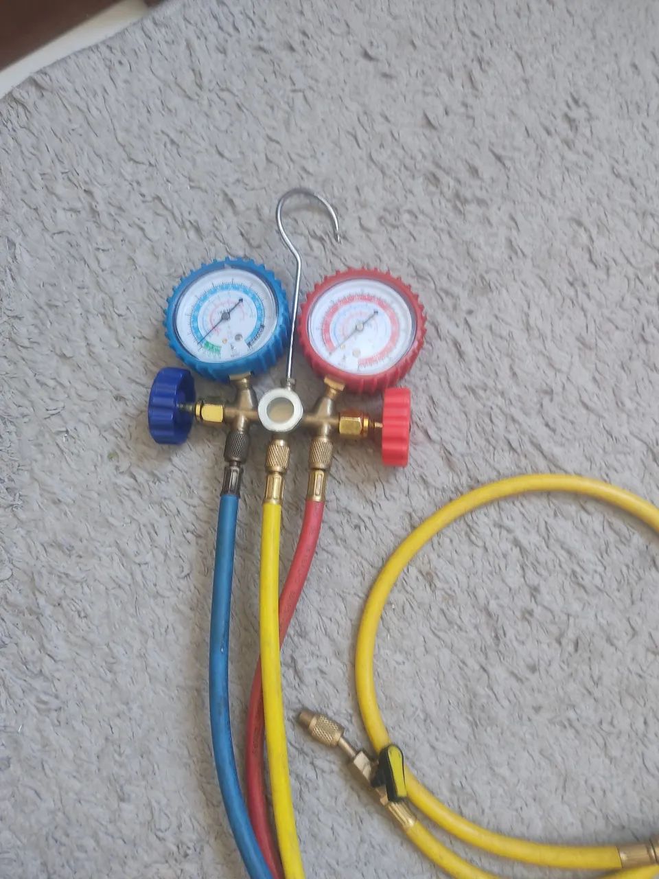 Vende-se ferramentas 