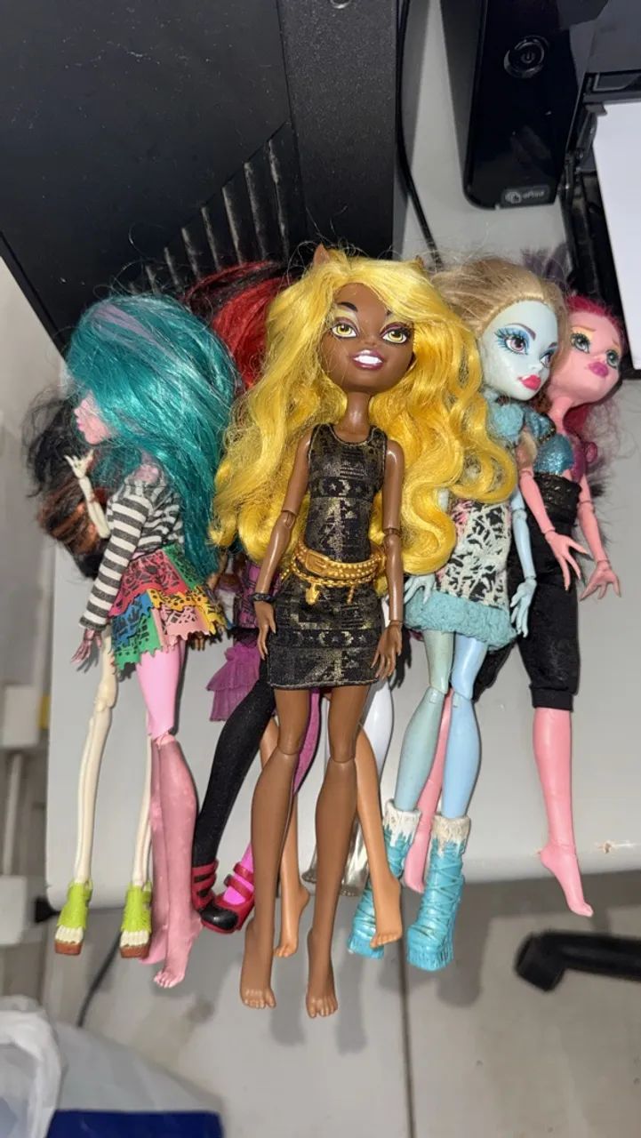 Lote 13 bonecas Monster High - Foto 2