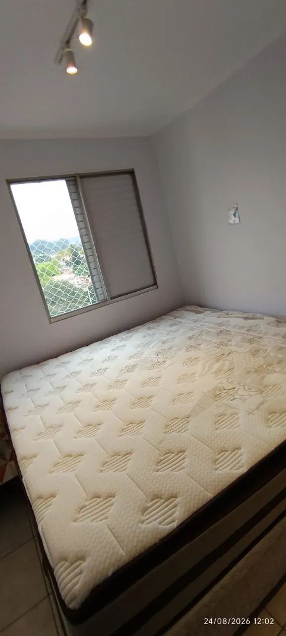 Box e colchão tamanho king size. - Foto 4