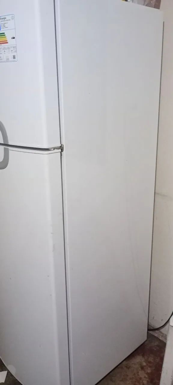 Geladeira Consul Semi nova em perfeito estado  - Foto 4