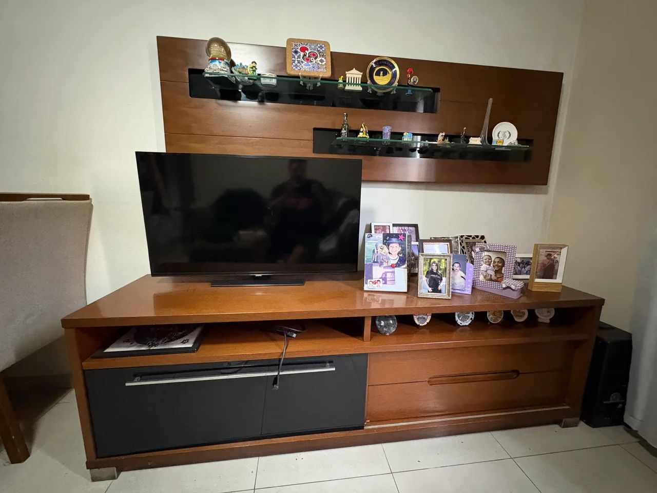 Rack de sala em madeira maciça  - Foto 2