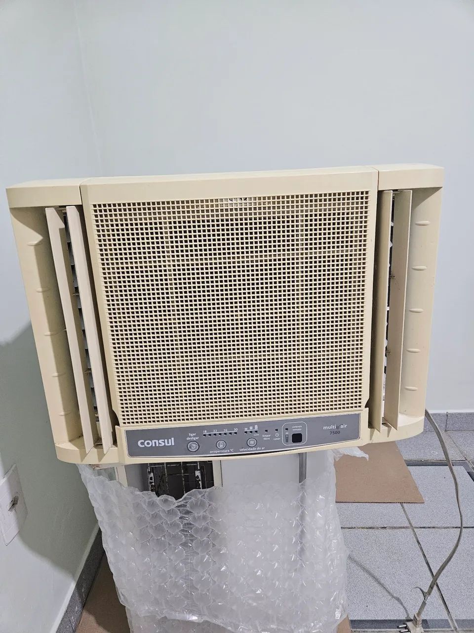Ar Condicionado de Janela Consul 7500 BTUs Digital (Com Controle) - Gelando Muito! - Foto 3