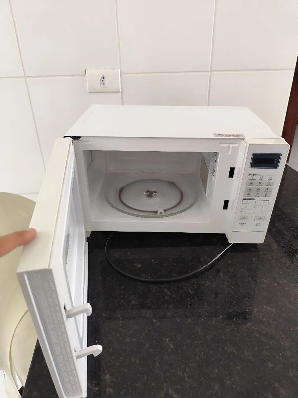 Microondas midea 20 litros  - Foto 2
