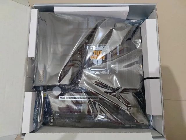 Placa Mae Asus TUF Gaming B650M Plus, DDR5, Socket AM5, Chipset AMD B650, mATX - Foto 5