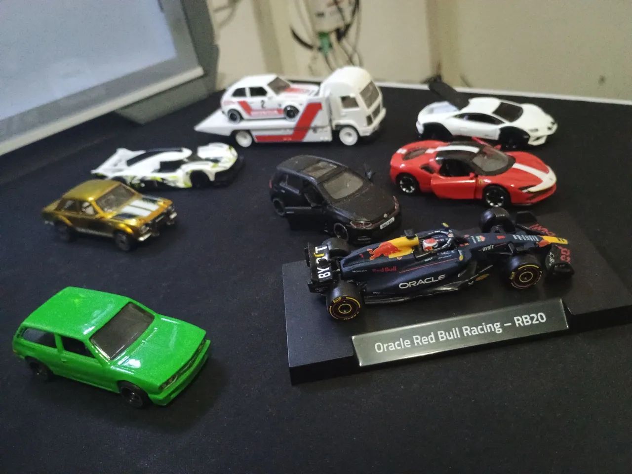 Hot Wheels, Match Box e Bburago. Vendo separado. - Foto 4