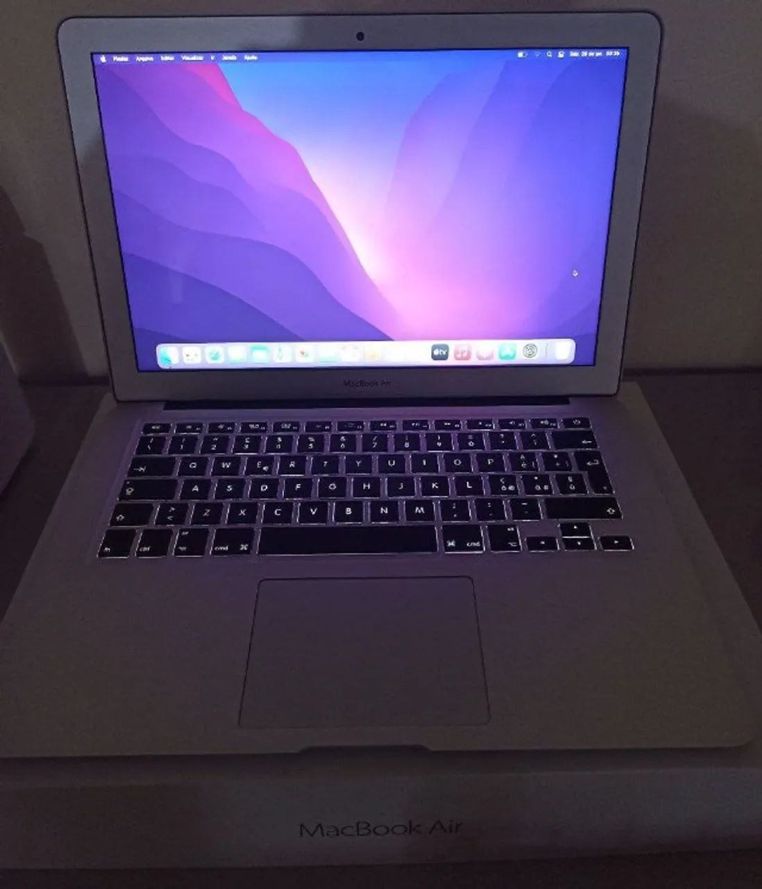 MacBook Air 2017 (8GB RAM) Impecável | Kit Completo na Caixa  - Foto 2