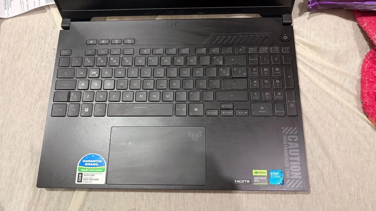 Vendo notebook usado 3 vezes 
