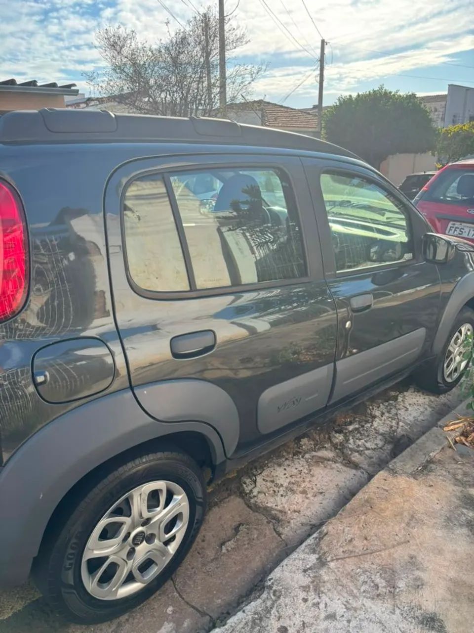 Fiat Uno WAY 1.4 EVO Fire Flex 8V 5P 2012 - Foto 2