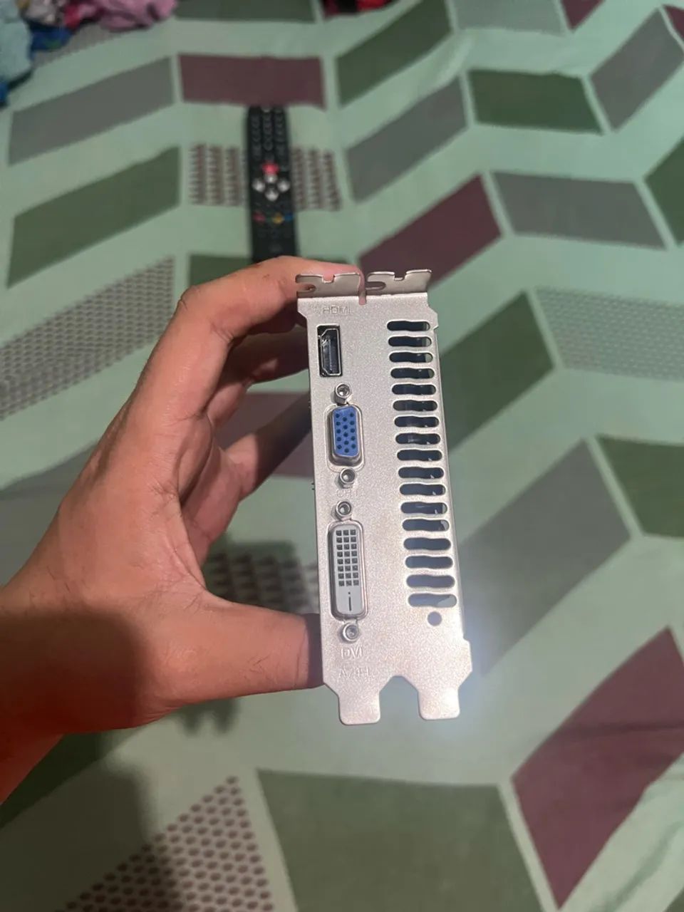 GTX 750ti 4GB - Foto 2