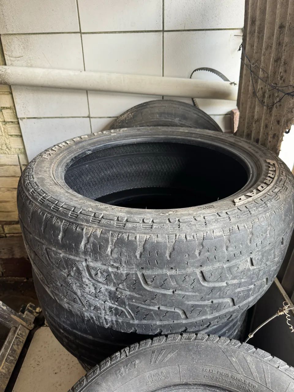PNEU 265/50 20 ARO 20