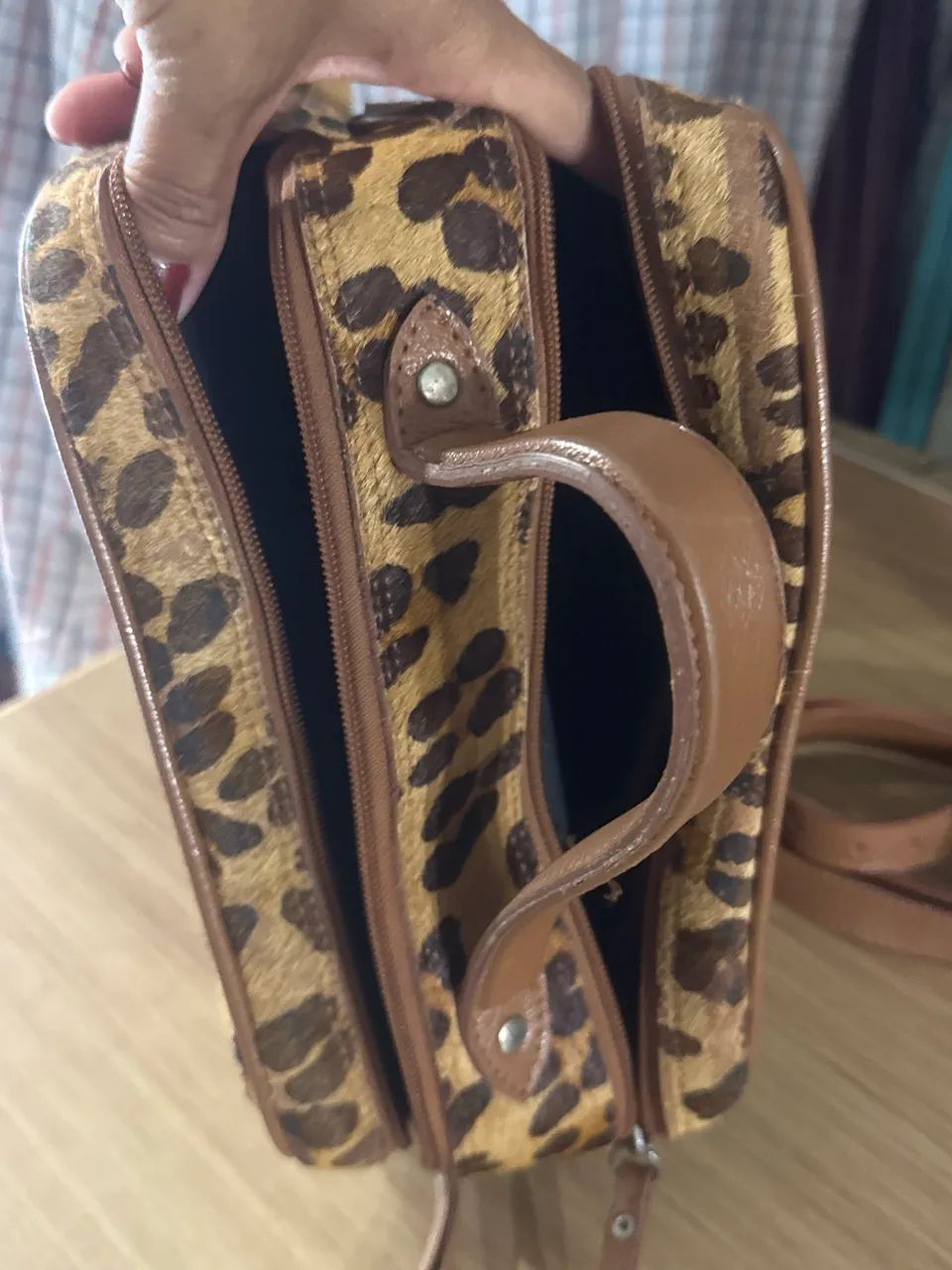 Bolsa couro animal print ombro  - Foto 5