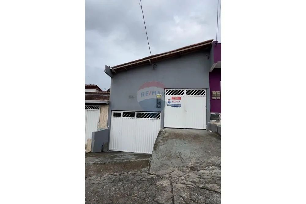 CASA A VENDA NO BAIRRO DE FATIMA