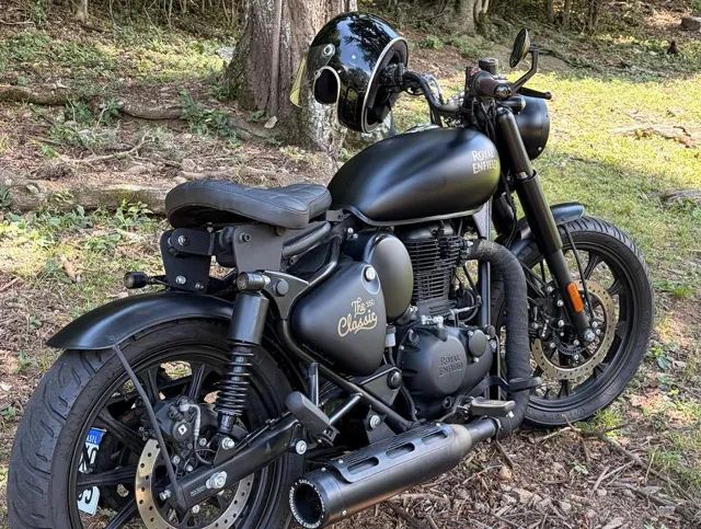 ROYAL ENFIELD CLASSIC 350 Customizada