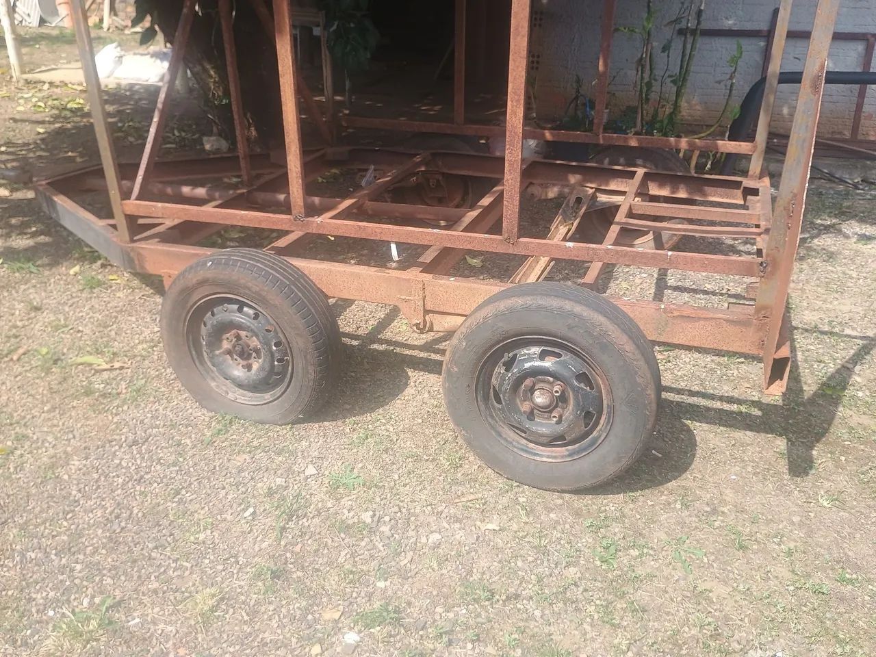 Vendo carcaça de treiler  - Foto 2