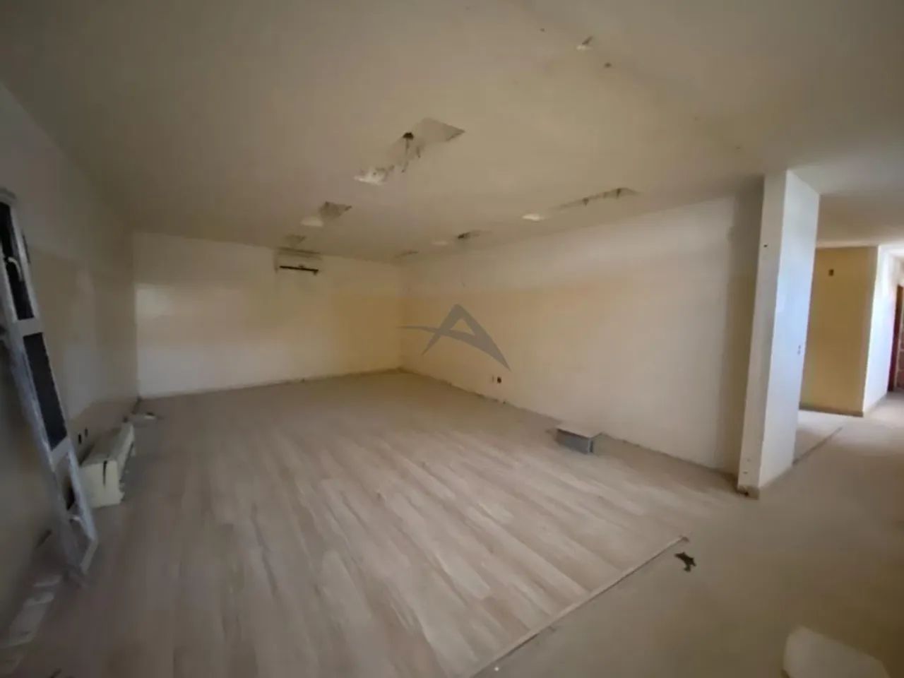 Salão à venda e para alugar em Campinas, Jardim dos Oliveiras, com 345 m² - Foto 4