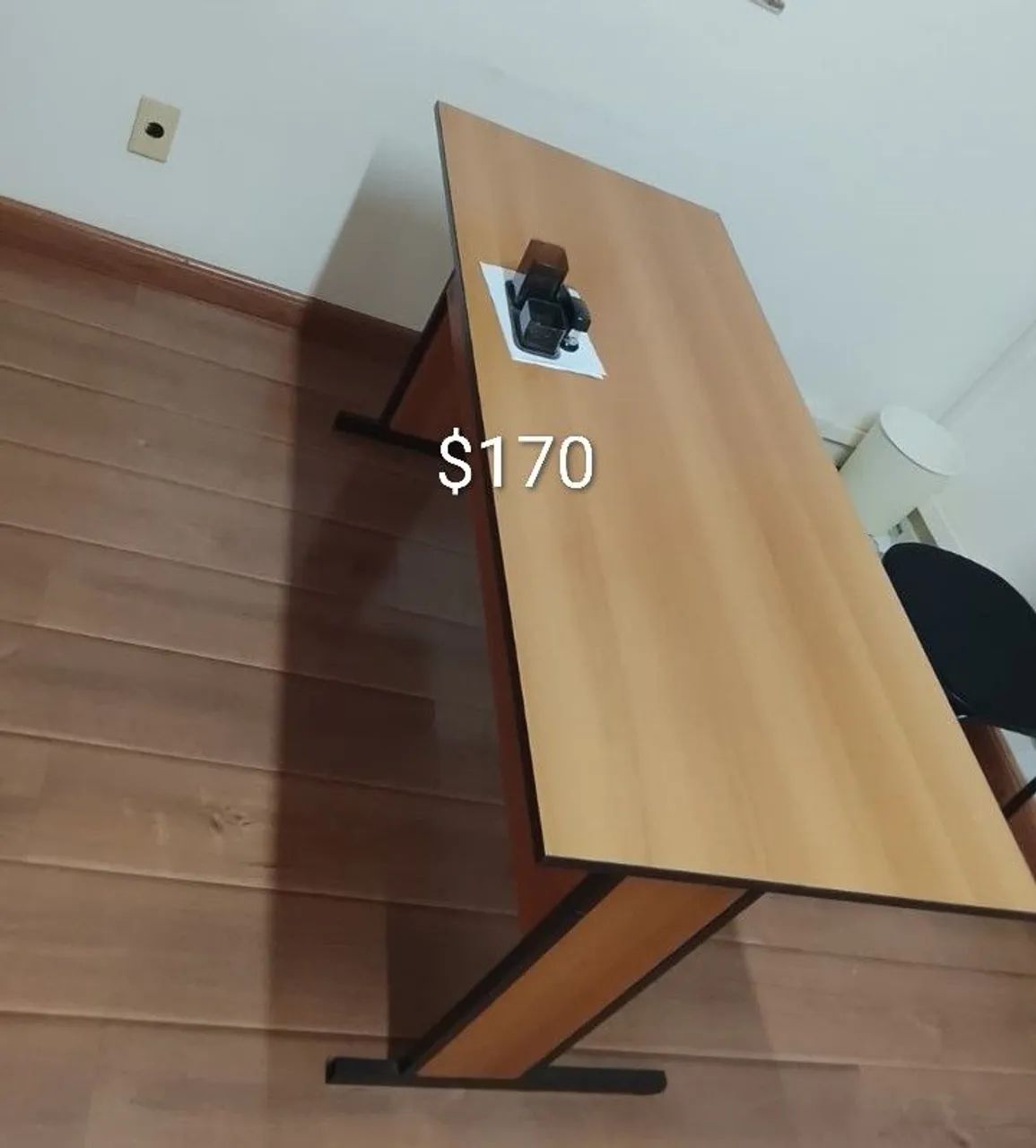 Mesa Semi nova 