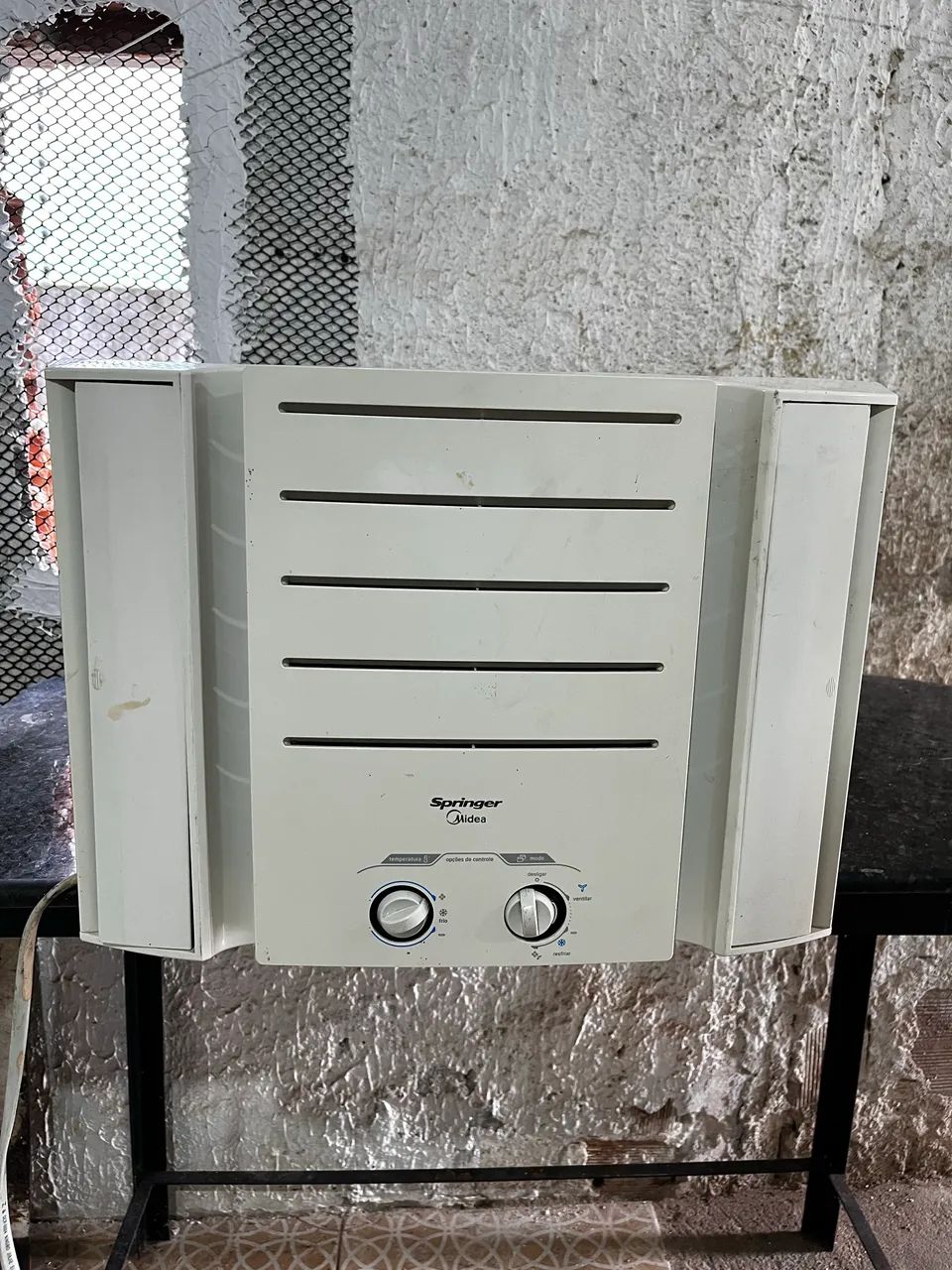 Ar de janela 