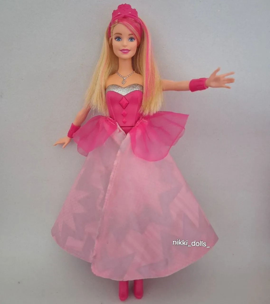 Kara Barbie Super Princesa Boneca super heroína  - Foto 3