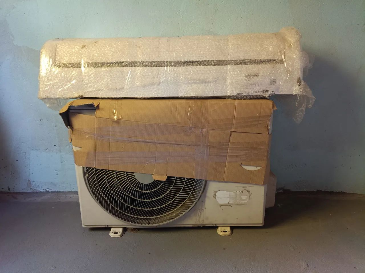 Ar-condicionado split Midea 18.000 BTUs 