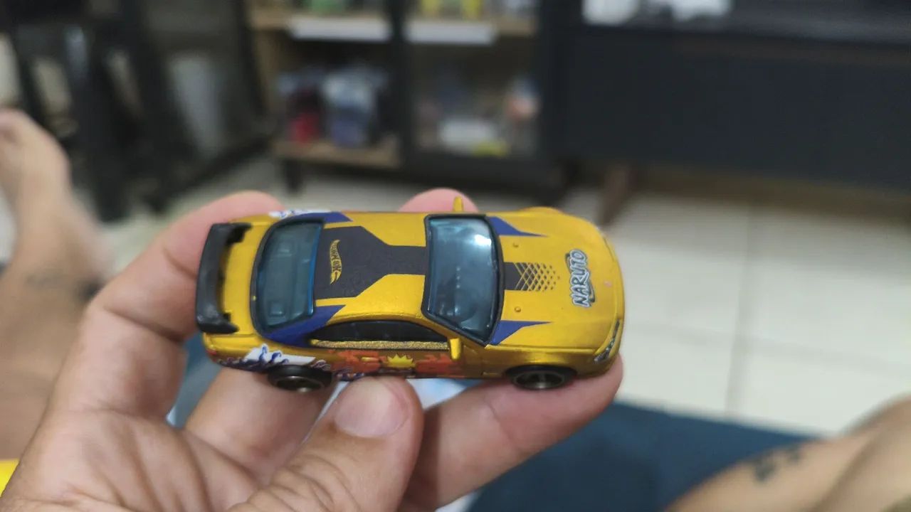 Hot Wheels Premium Naruto  - Foto 3