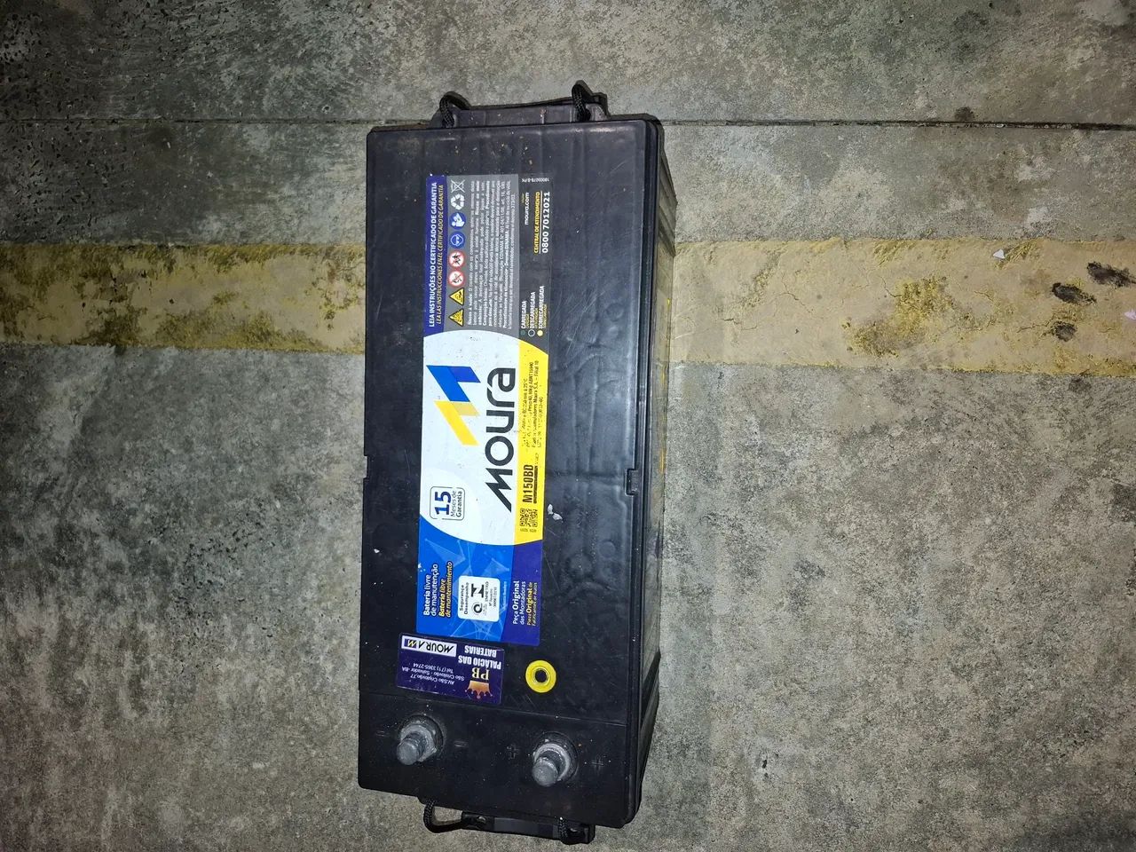 ? Bateria Moura M150BD pra vender logo  - Foto 4