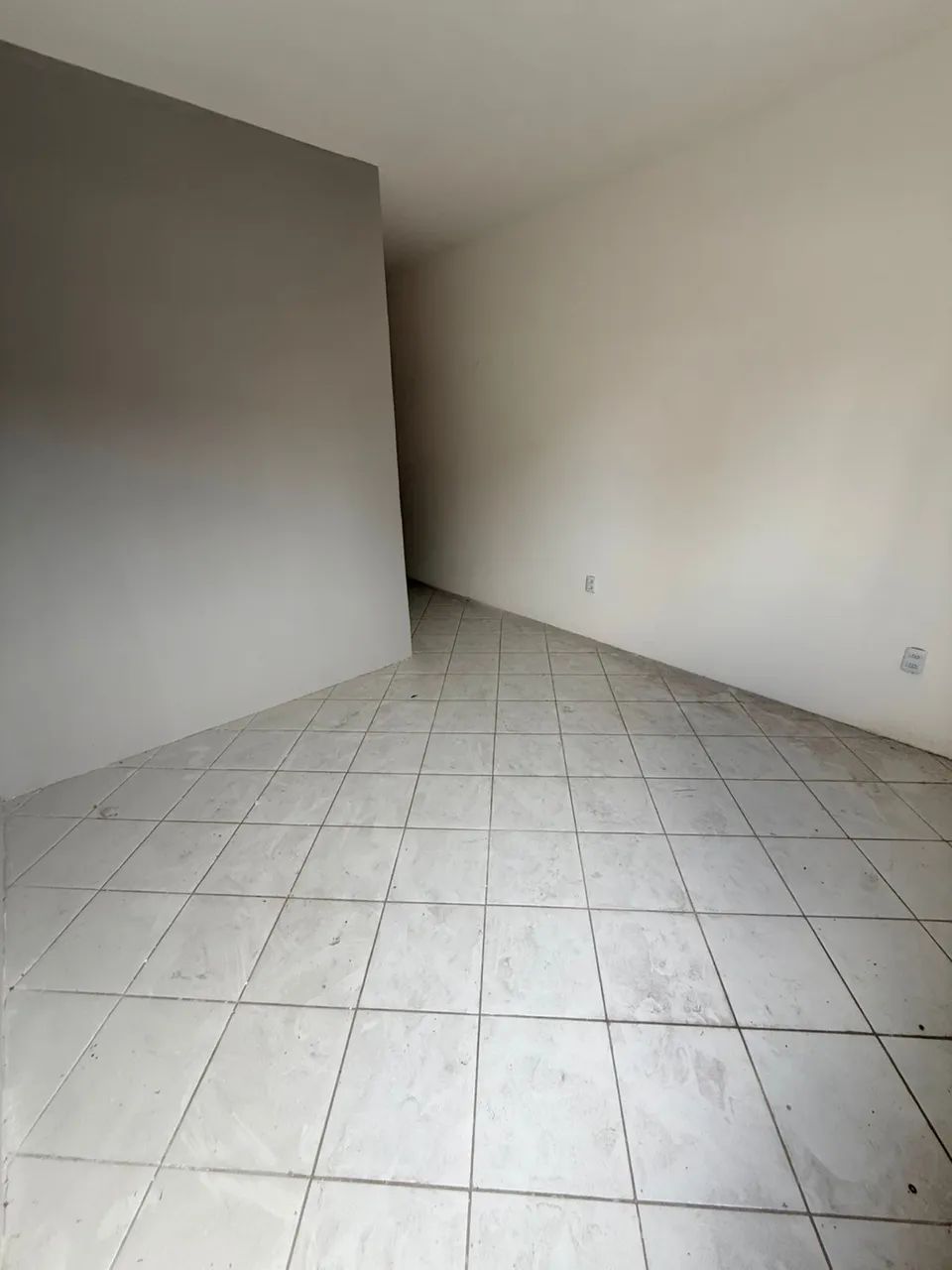 Alugo Sala Comercial na Av Silas Munguba - Foto 3