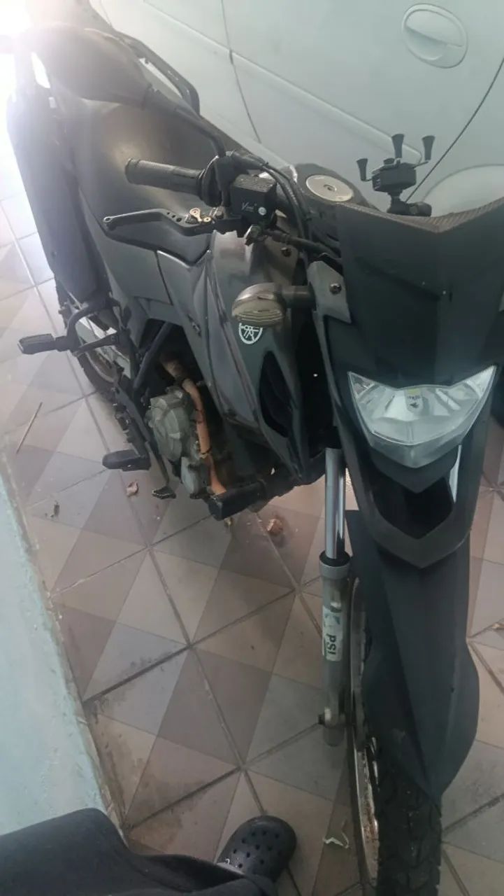 Troco ou vendo 