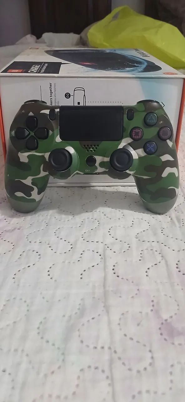 Controle PS4 Bluetooth genérico camuflado