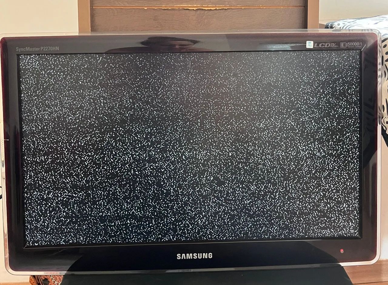 Monitor TV Samsung SyncMaster P2270HN 22?