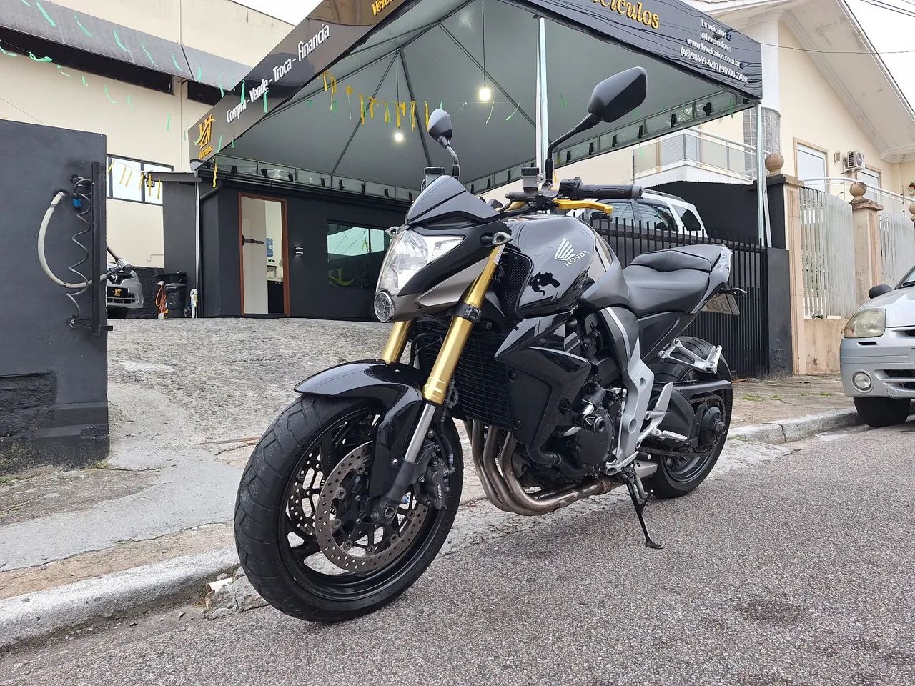 HONDA CB 1000R 2015 COMPLETA - FINANCIA 100% - Foto 4