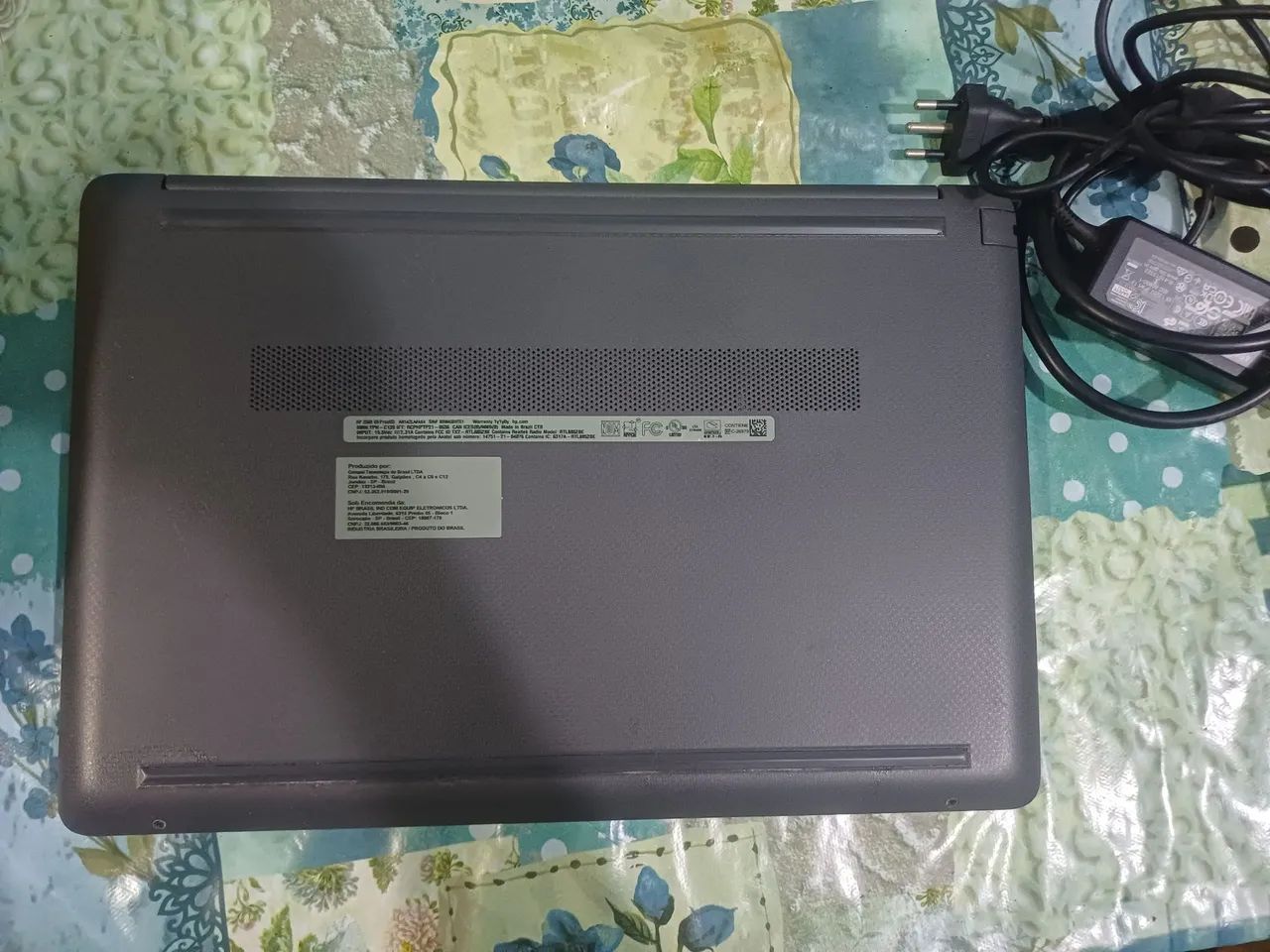 Vende - se notebook HP core i3  - Foto 3