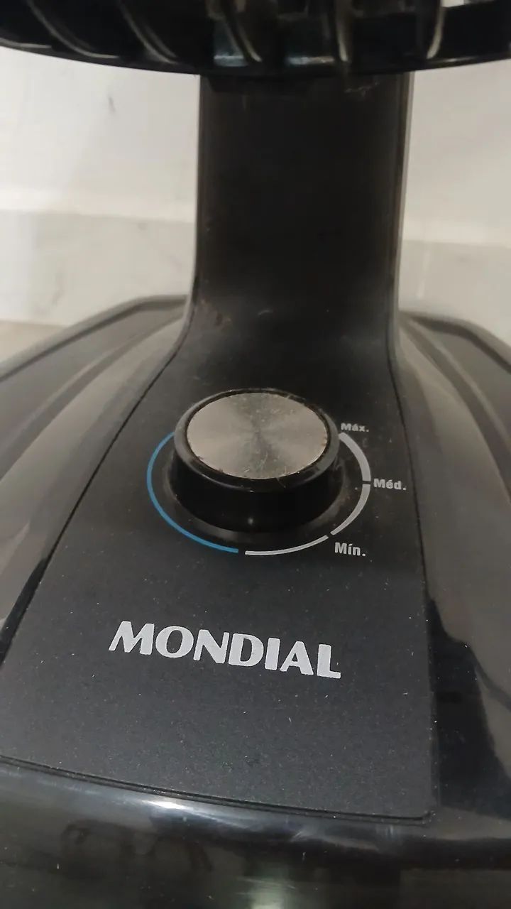 Ventilador Mondial Turbo de Mesa 40cm - Foto 2