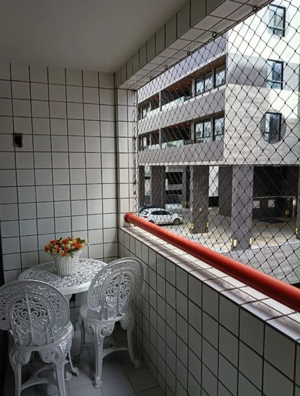 Apartamento na ponta verde, 108m2- 3 qts + Dce