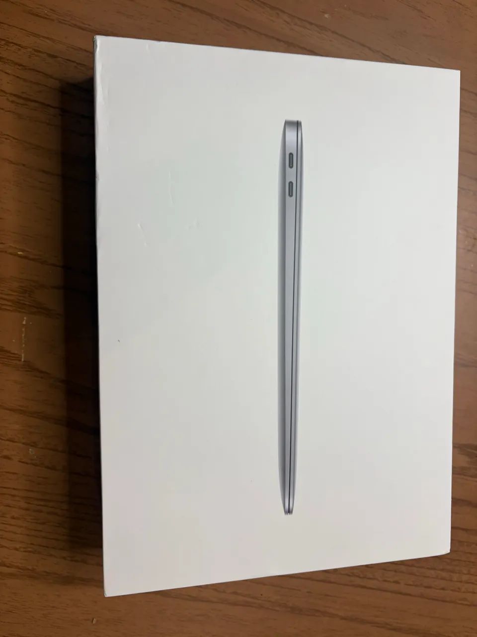 MacBook Air M1 256GB - SILVER 