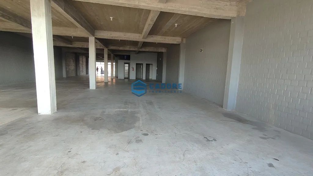 PAVILHÃO NO SALGADO FILHO COM 420m² - Foto 4