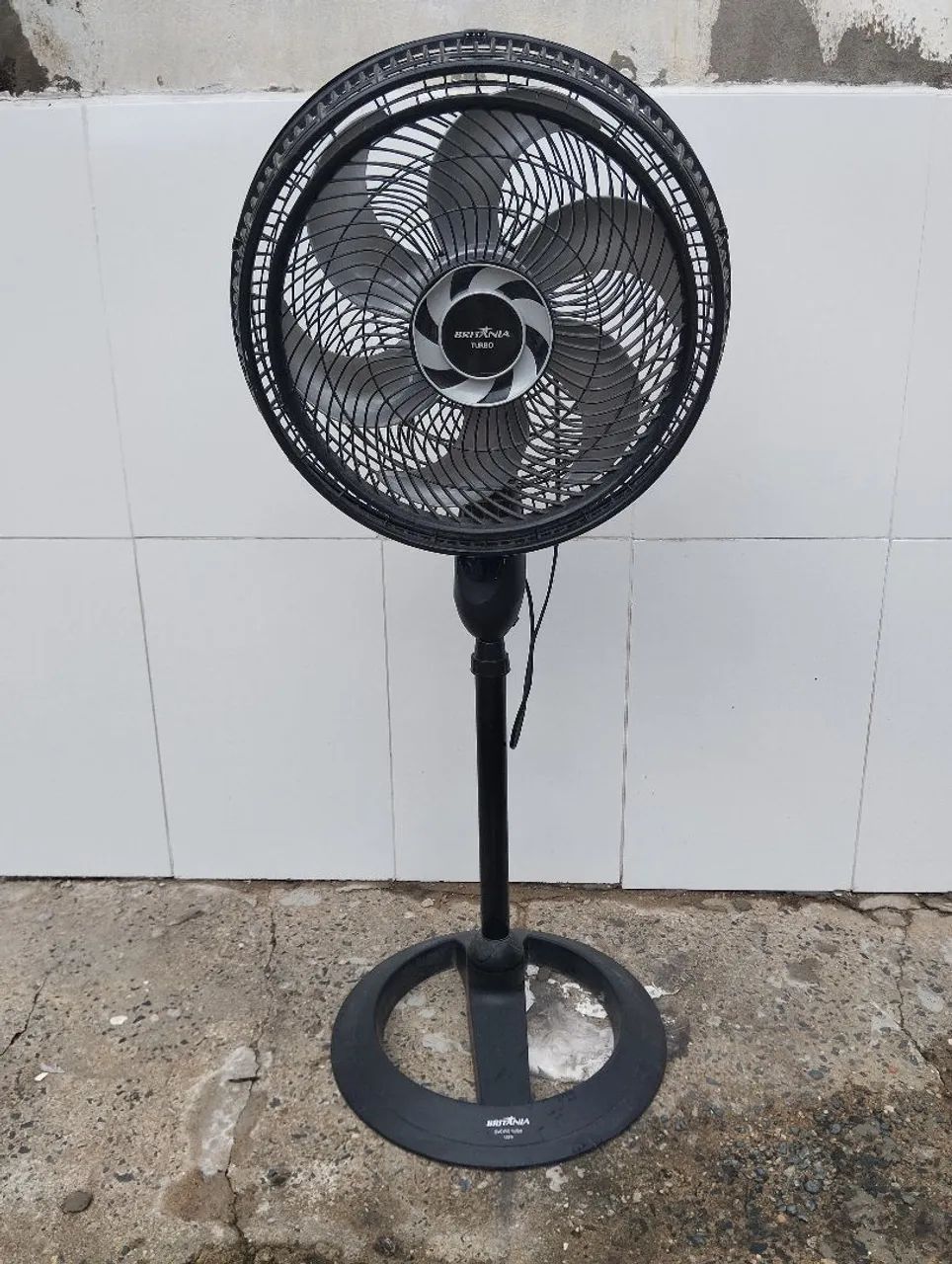 VENTILADOR TURBO BRITANIA 220v