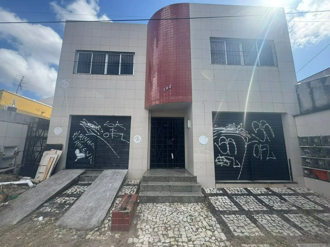 Excelente Loja + Galpão Comercial para aluguel em Montese, Fortaleza.