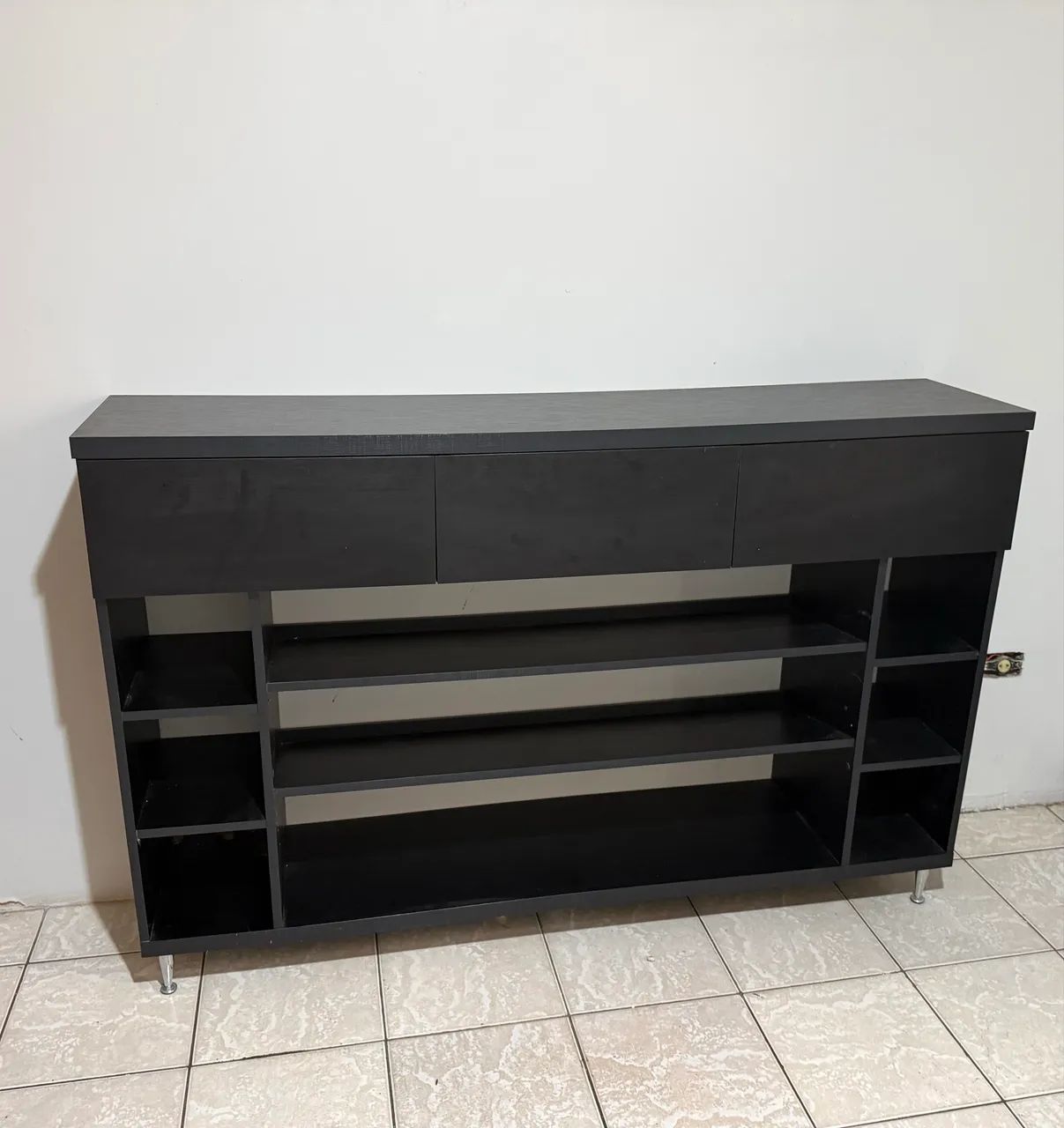     Balcão Multifuncional em MDF Preto