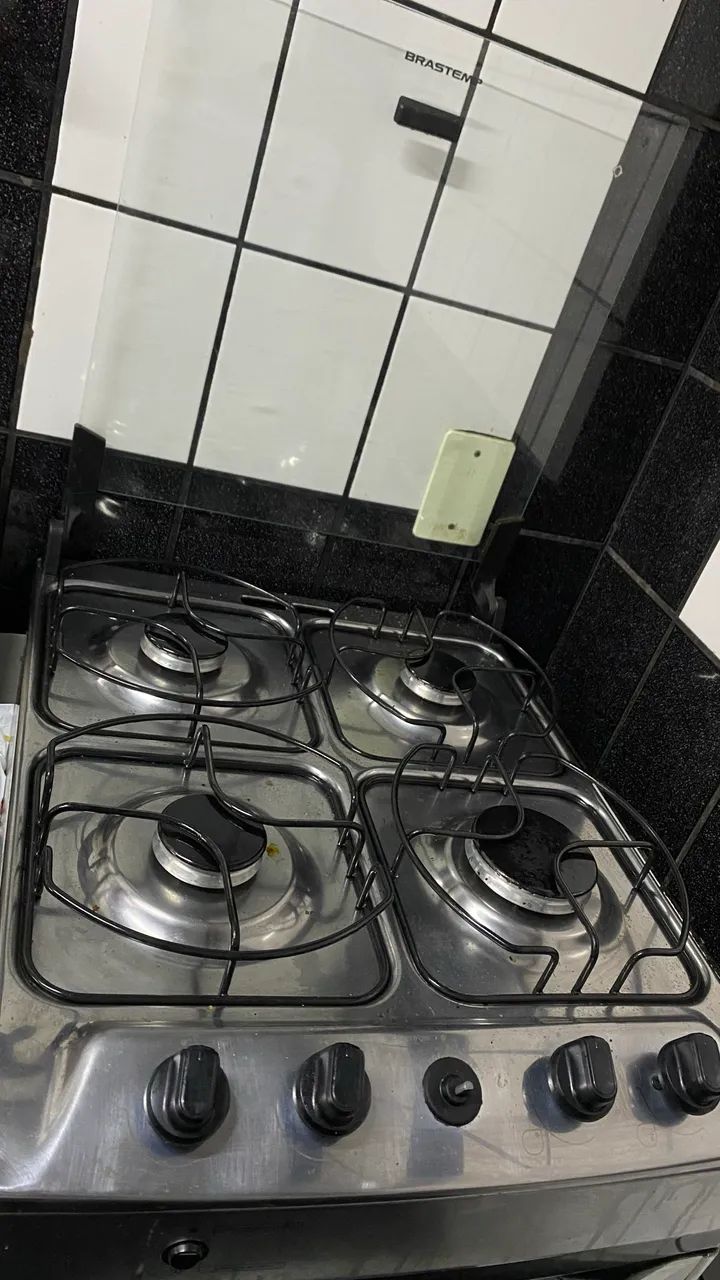 Fogão 4 bocas Brastemp - Foto 2