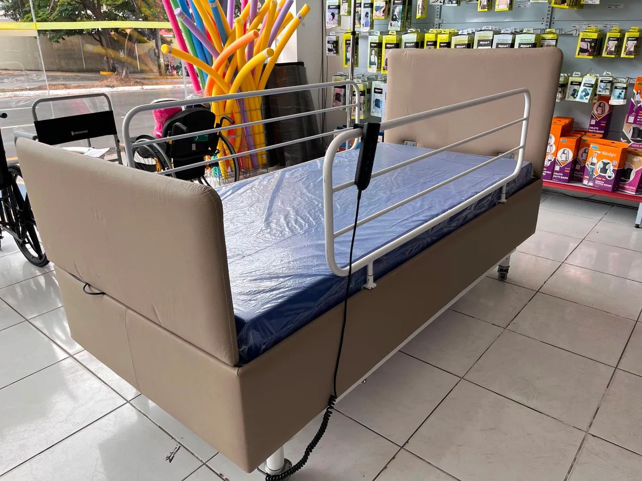 Cama Hospitalar Elétricas de 3 Movimentos - Foto 2